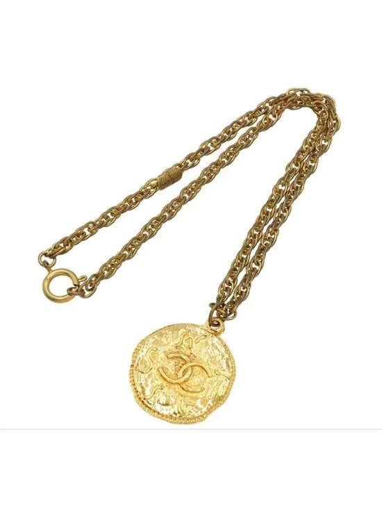 Chanel CC Logo Medal Motif Chain Necklace - Picture 2 of 5